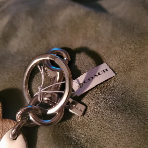 Coach Wildflower Signature Keyring Bag Charm Key Fob Khaki Nwt - Picture 4 of 7